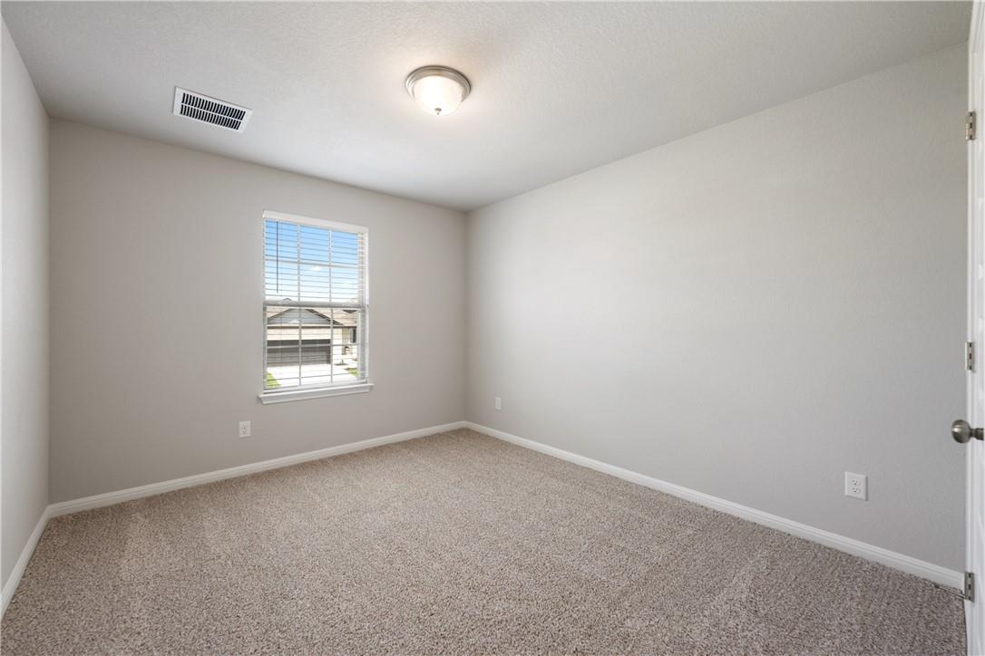 100 Drifter Ln Property Photo 27