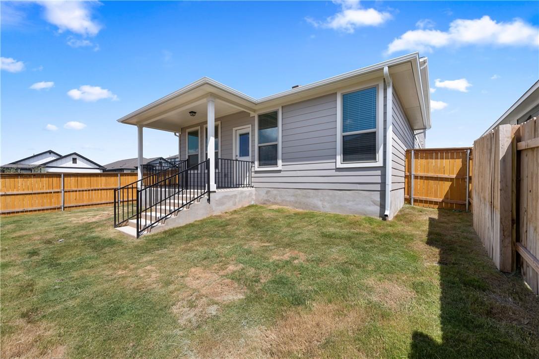 100 Drifter Ln Property Photo 34