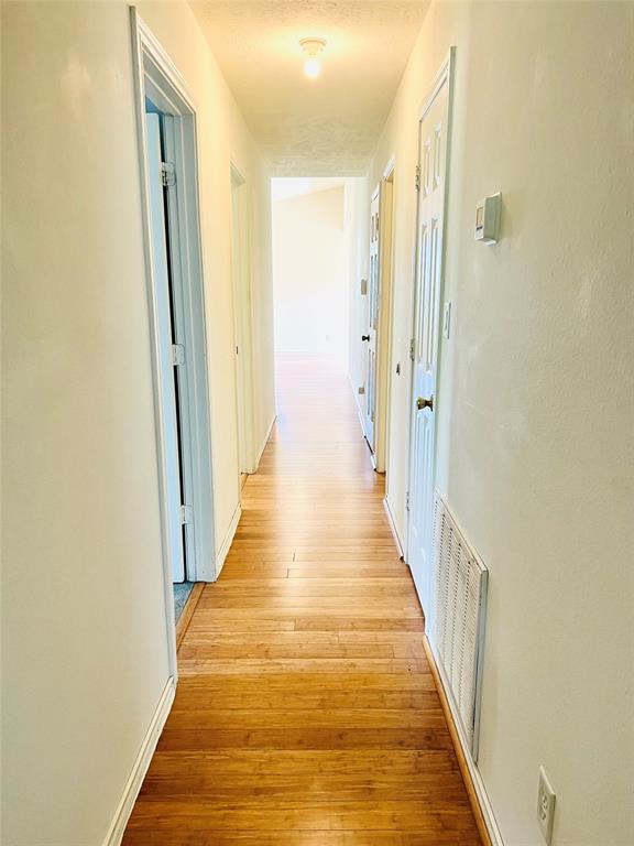 2105 W Gillis Ave Property Photo 13