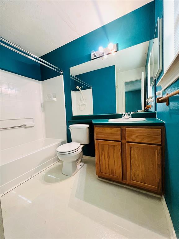 2105 W Gillis Ave Property Photo 19