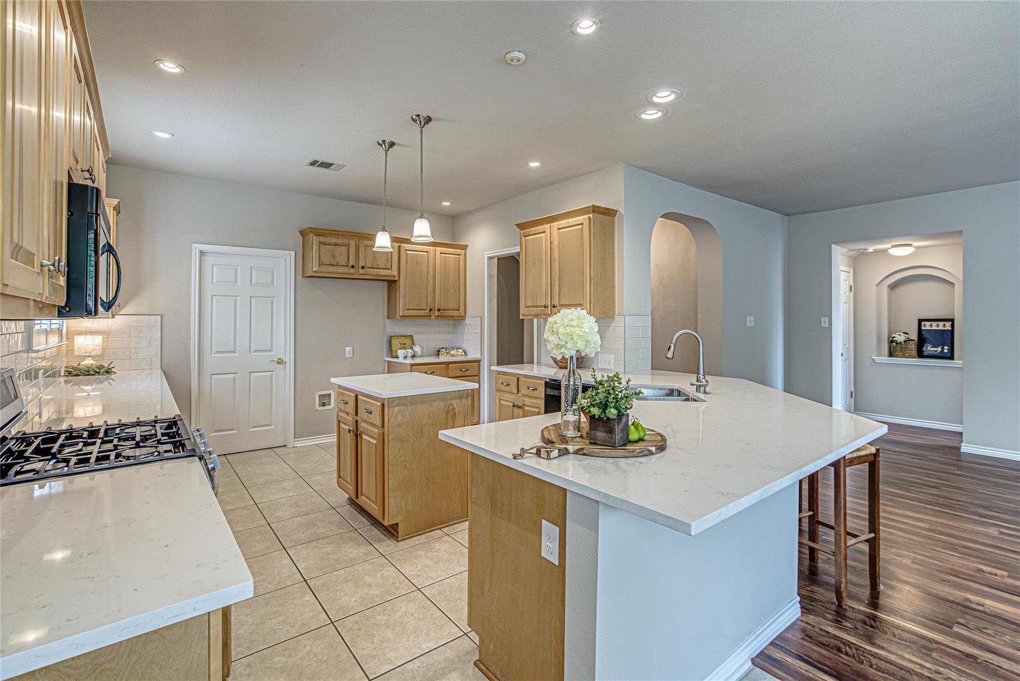 3005 Cajuiles Dr Property Photo 27
