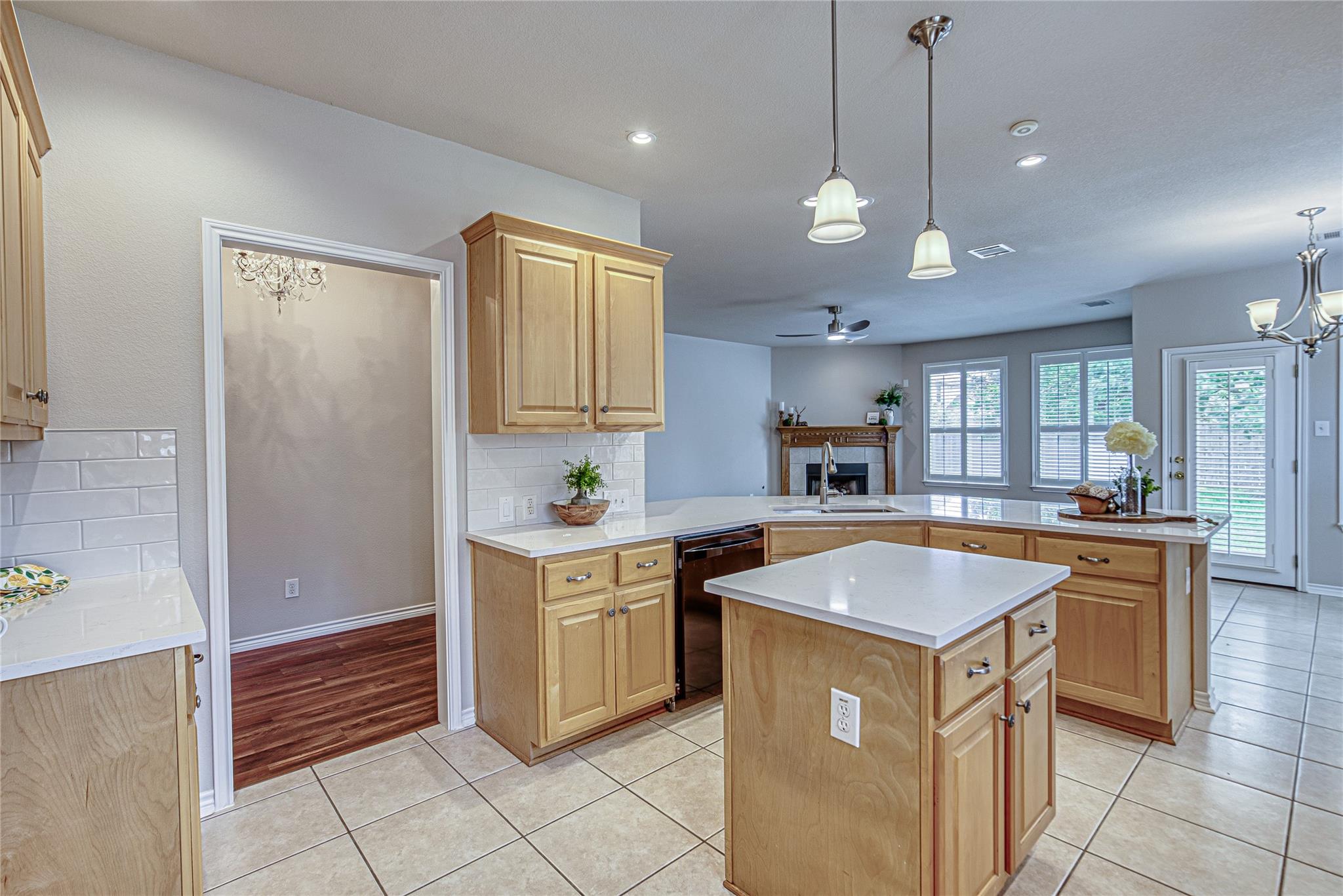 3005 Cajuiles Dr Property Photo 28