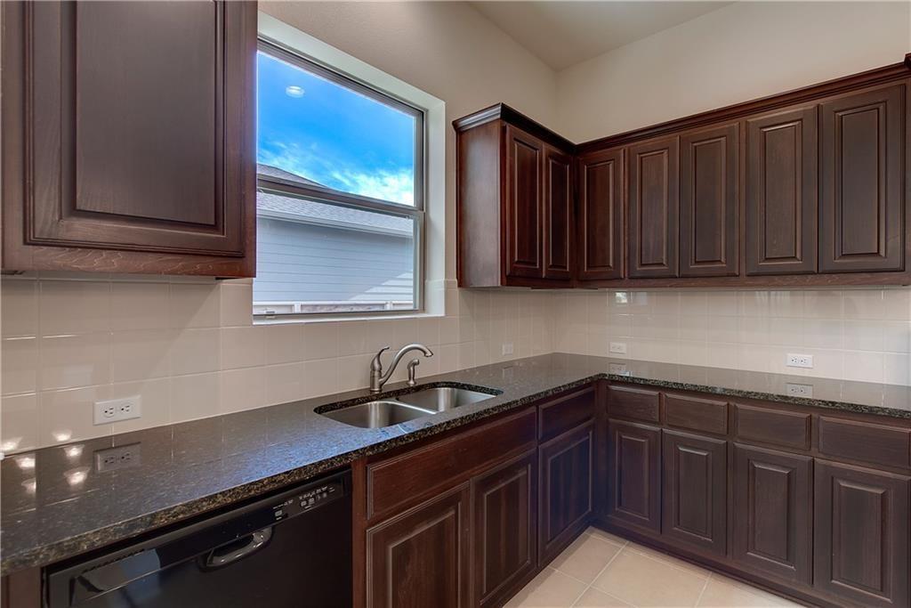 6907 Idea Rd Property Photo 9