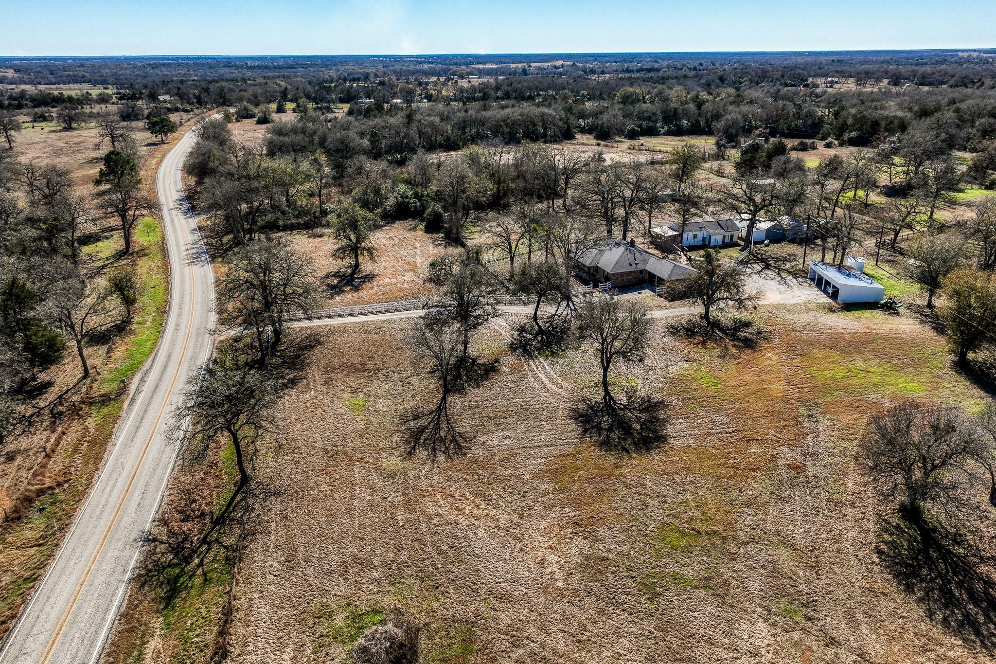 6196 Fm 975 Property Photo 3