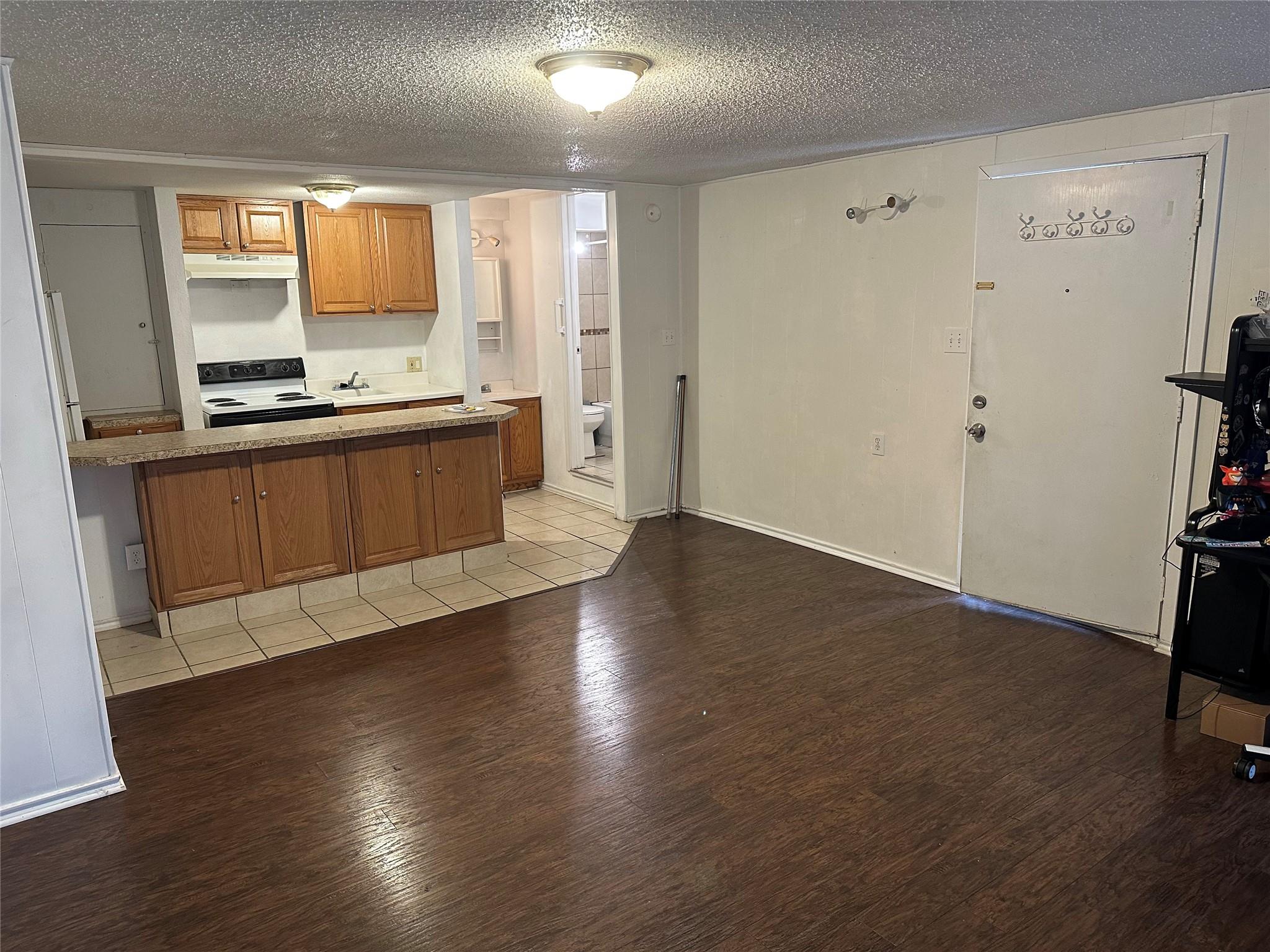 5914 Lago Vista Way C24 Property Photo 20