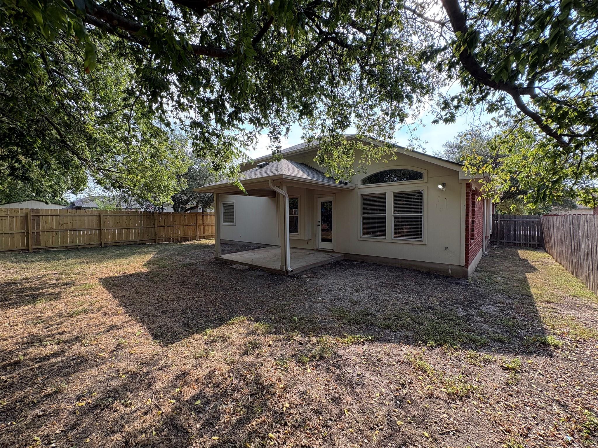 17604 Limpia Creek Dr Property Photo 33