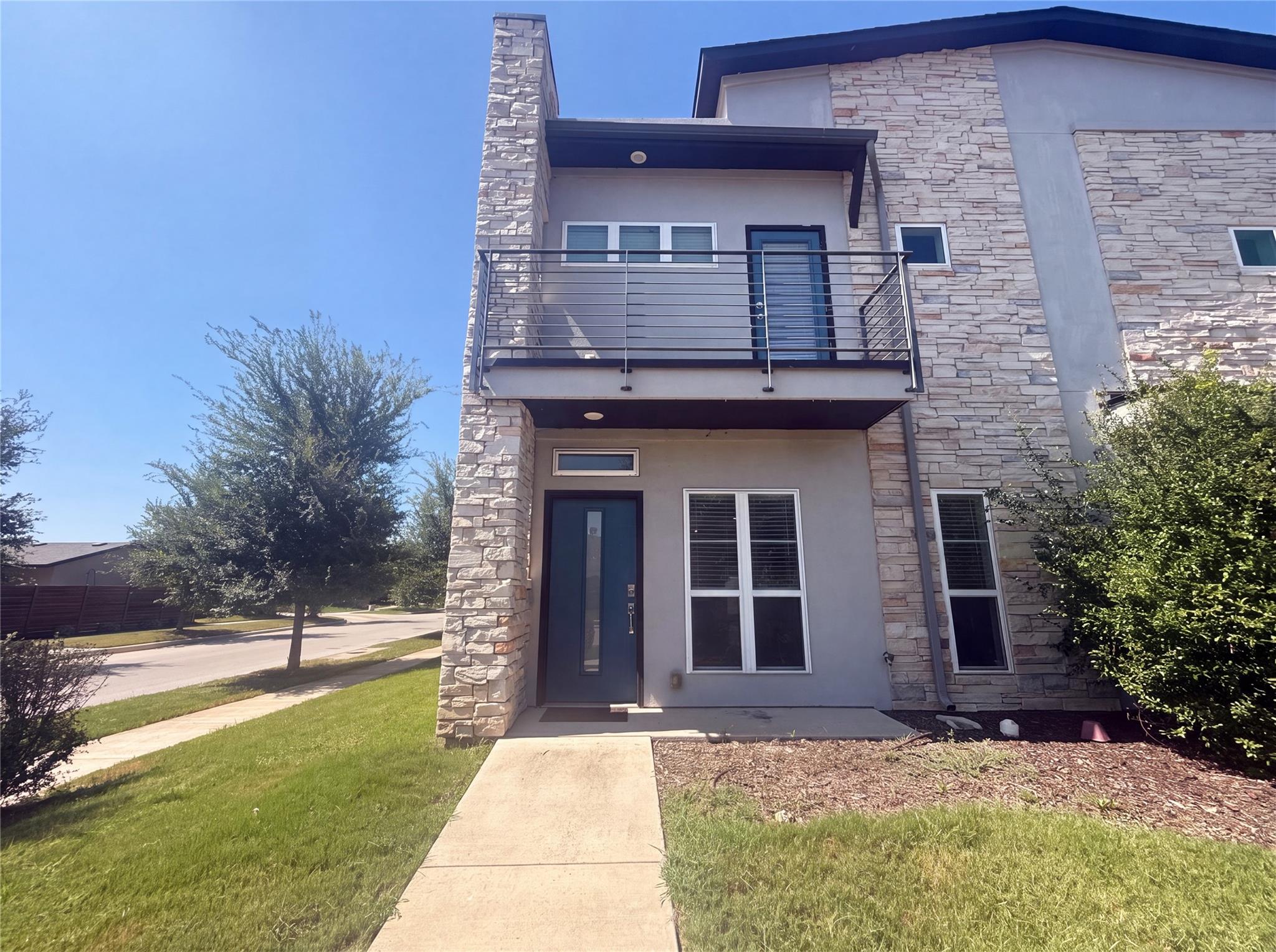5713a Charles Merle Dr #48 Property Photo