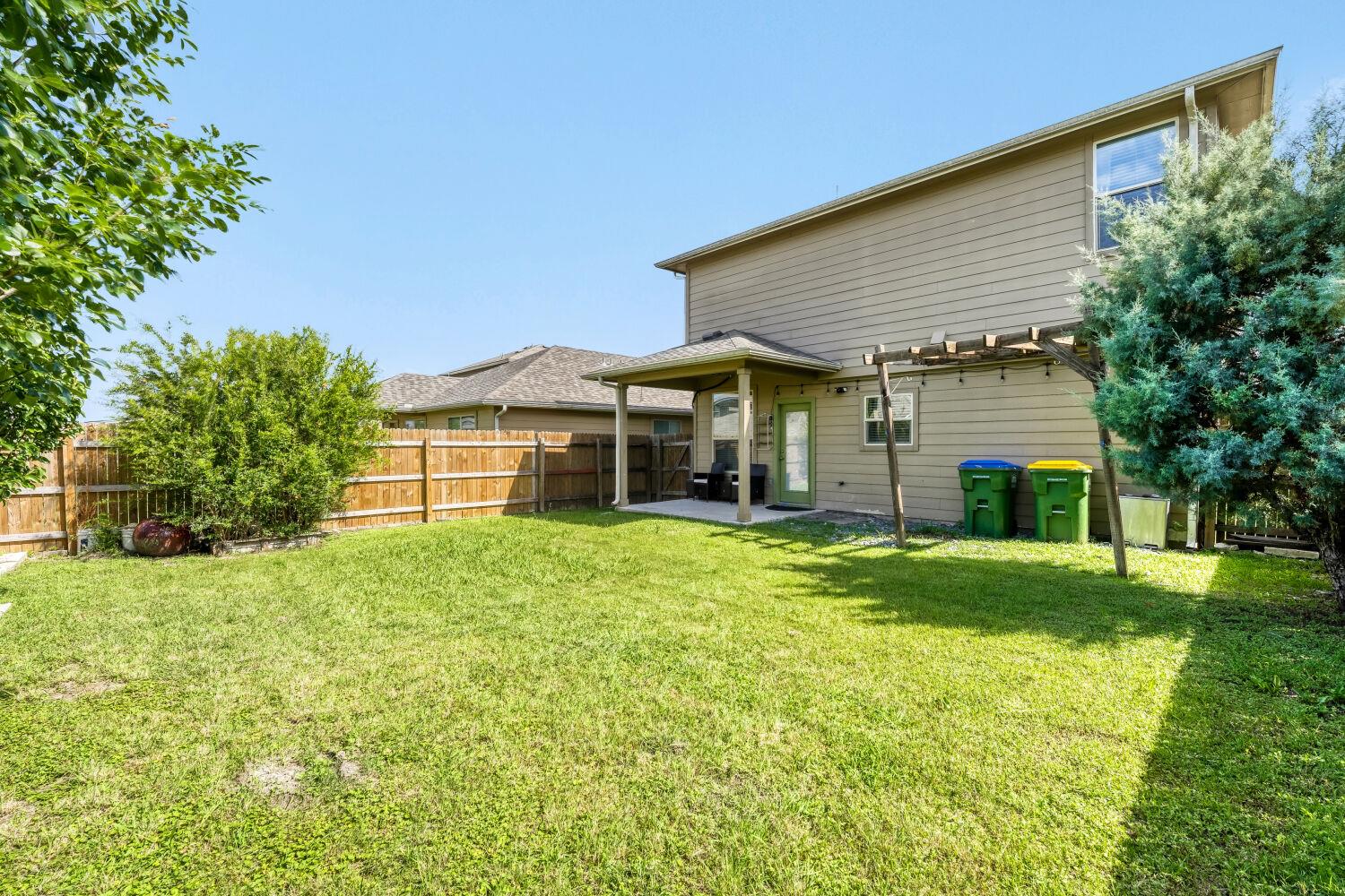 12116 Walter Vaughn Dr Property Photo 23