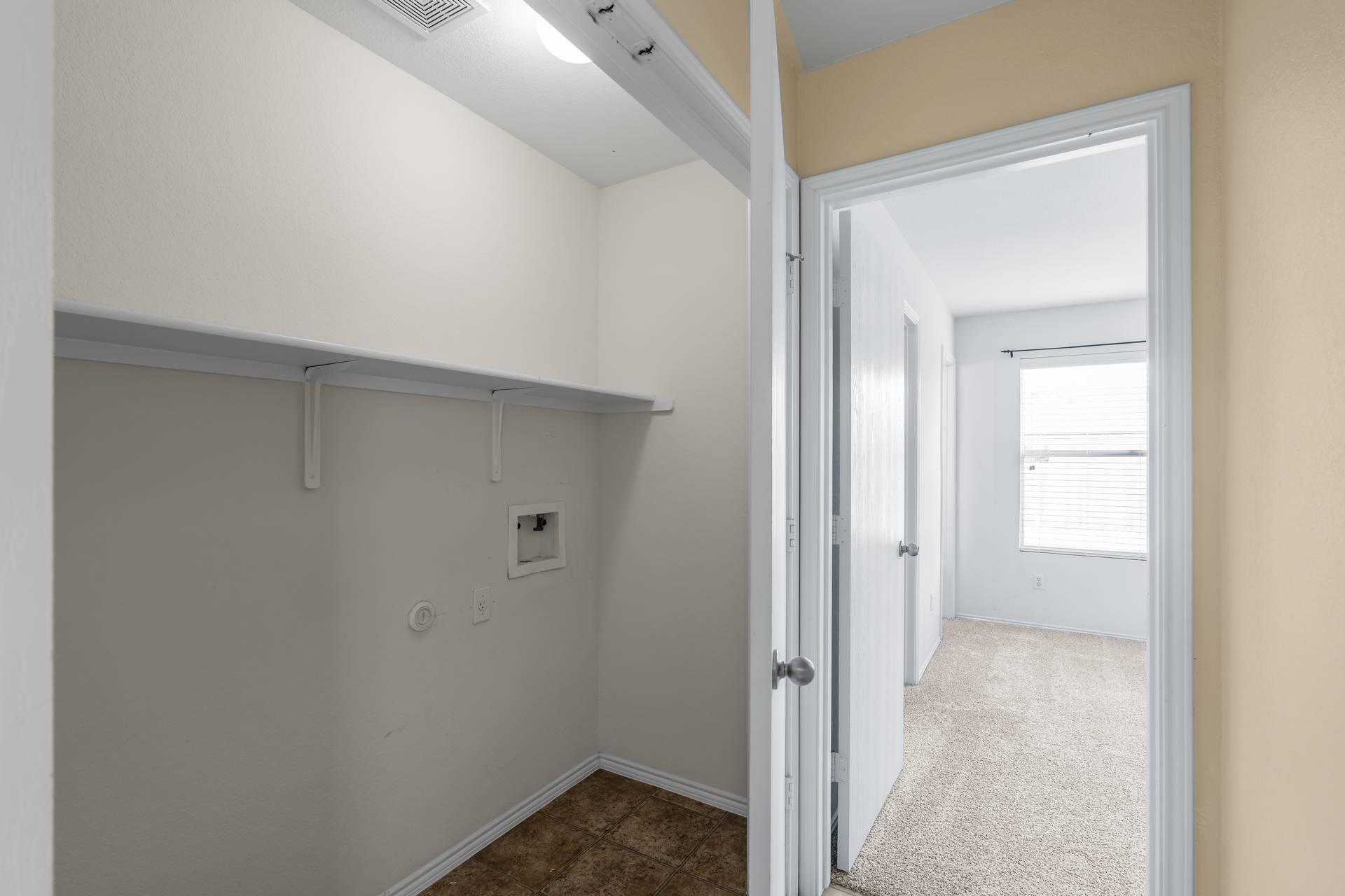 700 Morgan Dr Property Photo 12