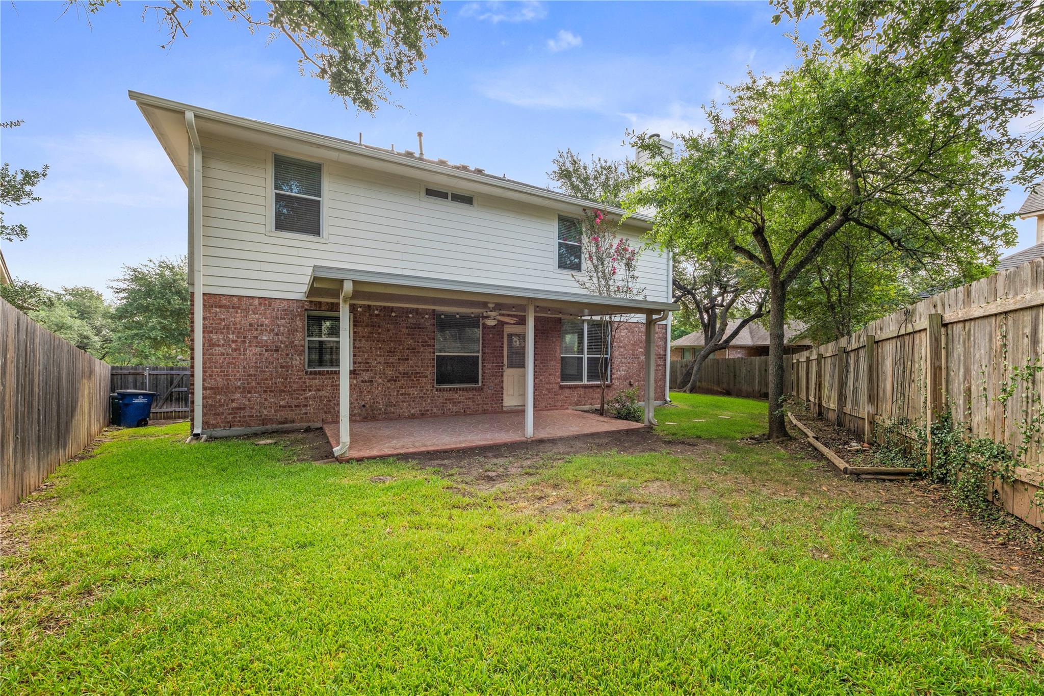 5105 Hibiscus Valley Dr Property Photo 2