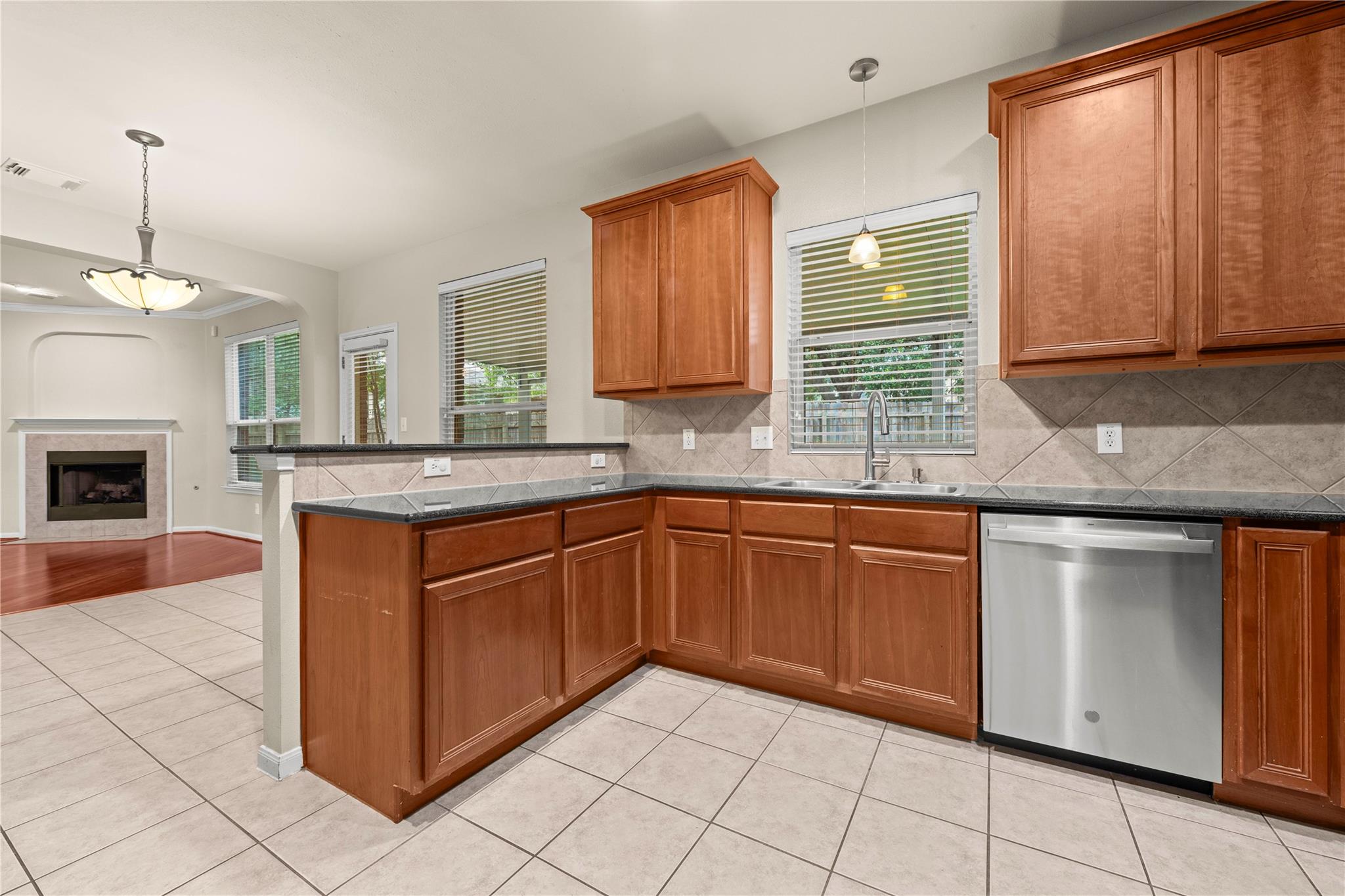 5105 Hibiscus Valley Dr Property Photo 11