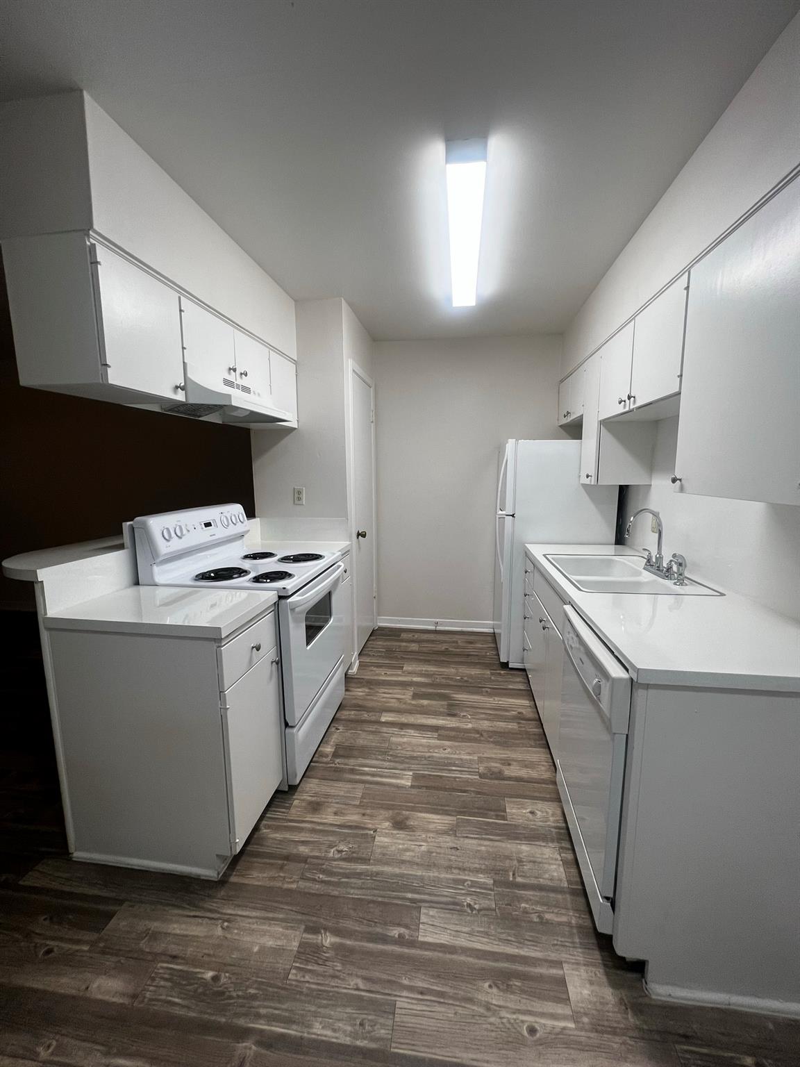 1037 E 44th St #205 Property Photo 1