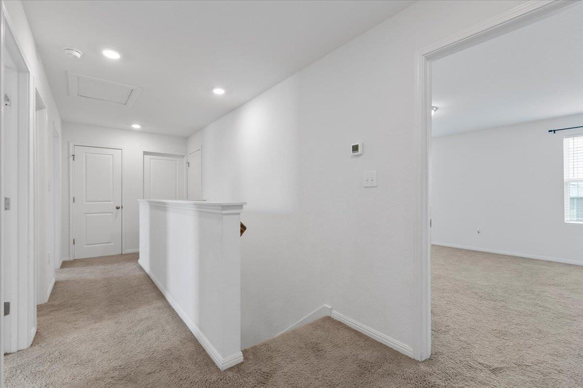 336 Wonderful Life Way Property Photo 7