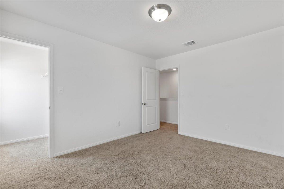 336 Wonderful Life Way Property Photo 15