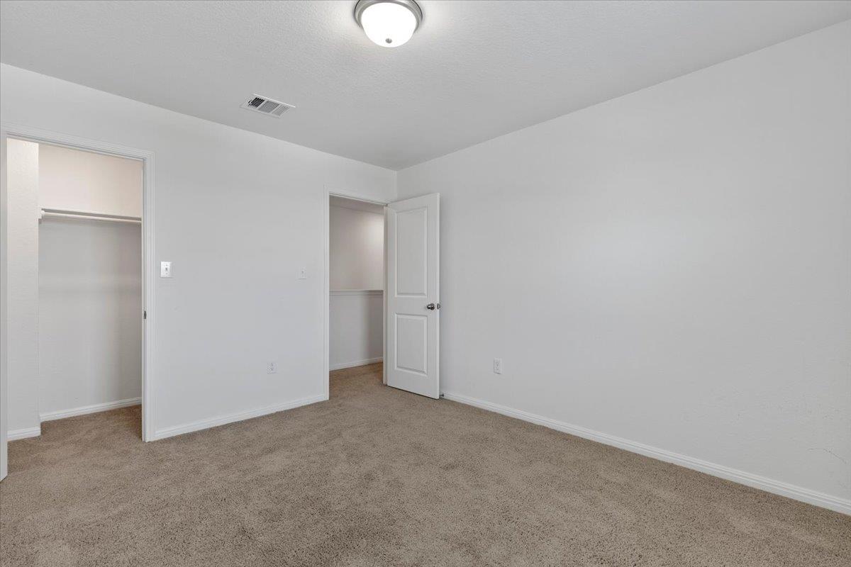 336 Wonderful Life Way Property Photo 18