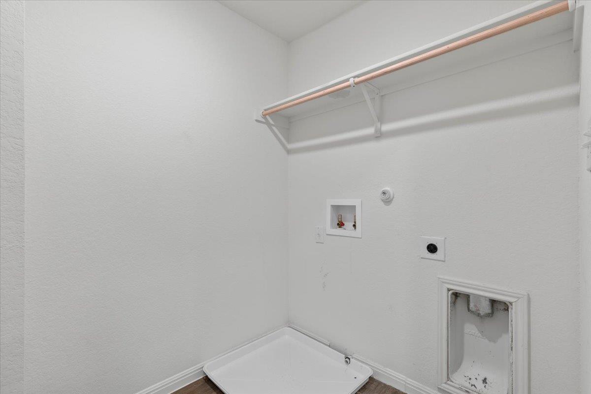 336 Wonderful Life Way Property Photo 19