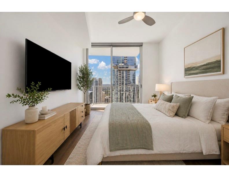 360 Nueces St #2704 Property Photo 4