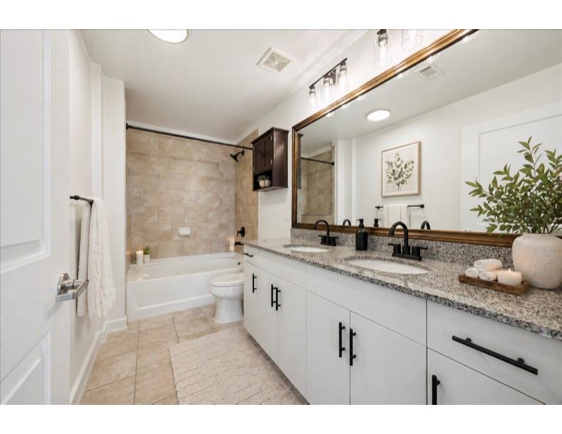 360 Nueces St #2704 Property Photo 5