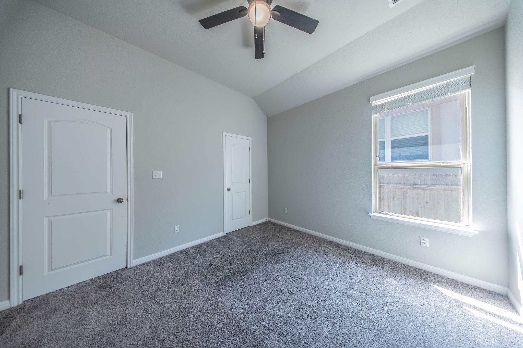 533 Founders Rdg Property Photo 23