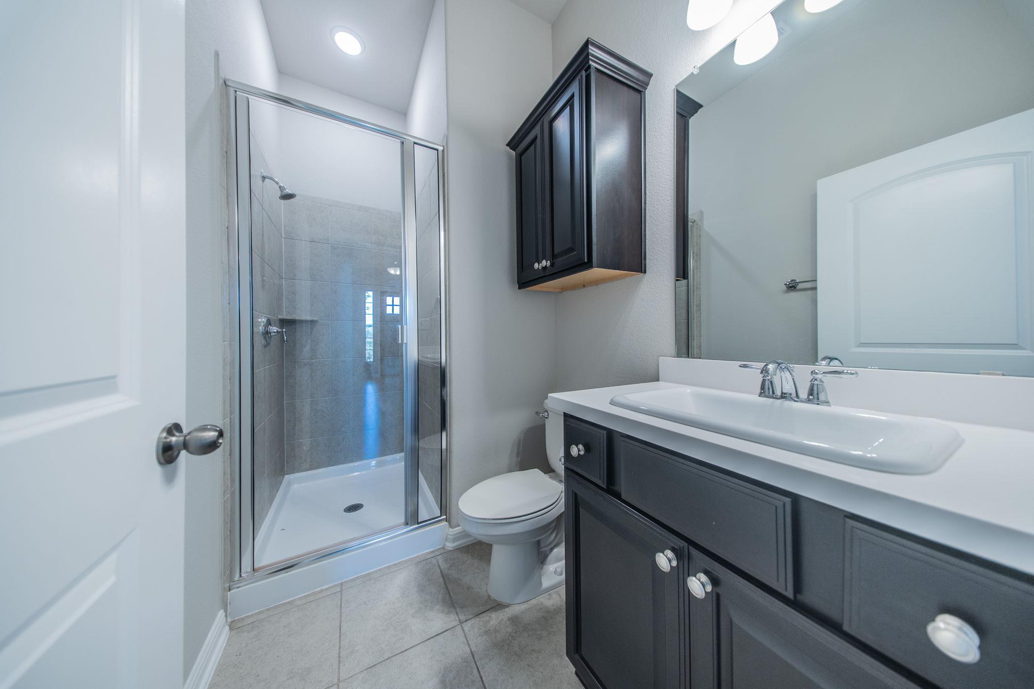 533 Founders Rdg Property Photo 28