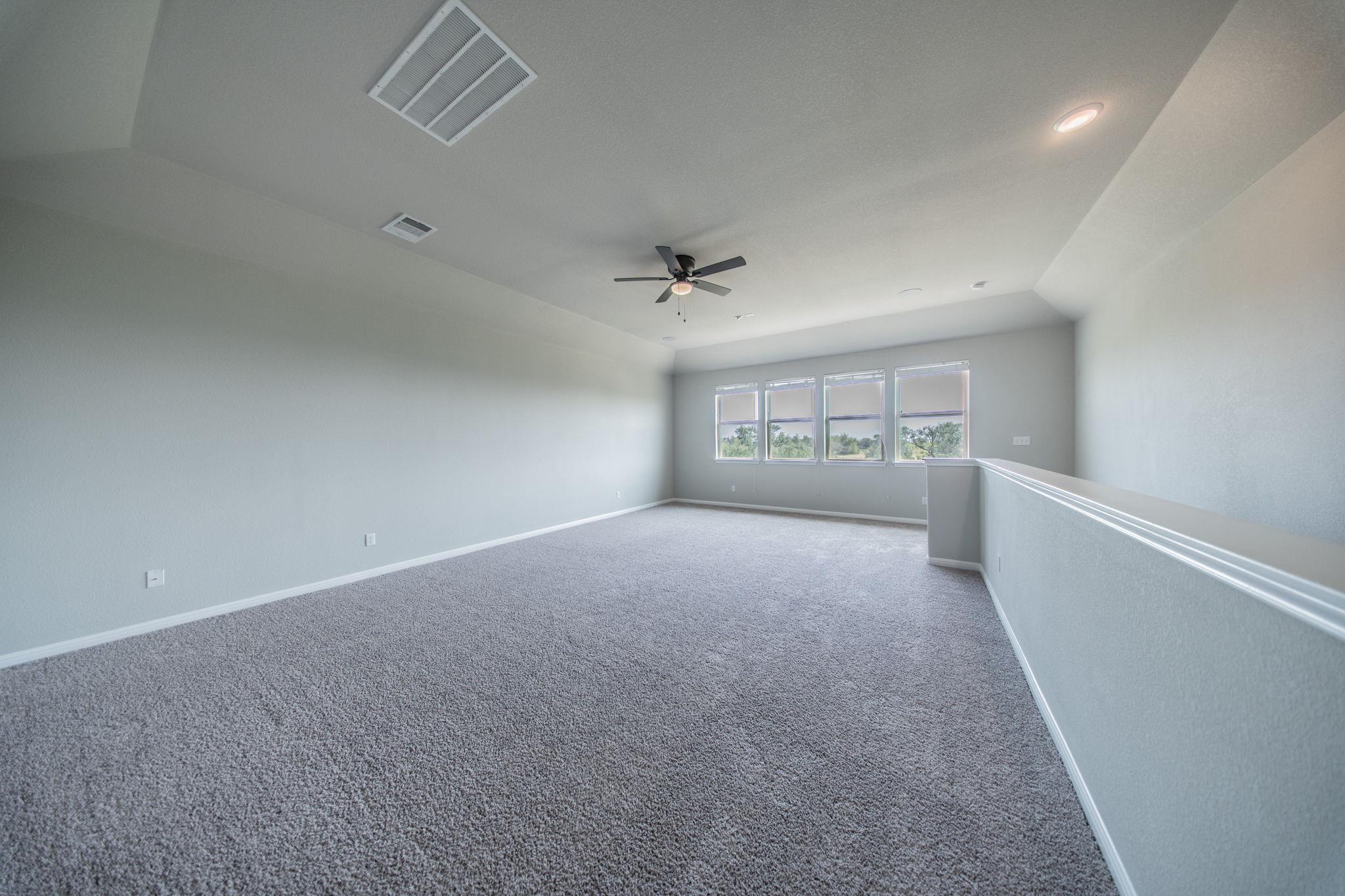 533 Founders Rdg Property Photo 32