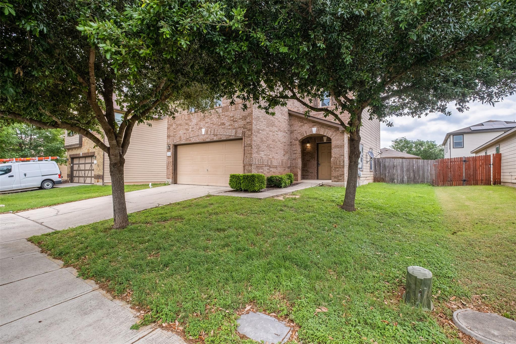 8913 Winter Haven Rd Property Photo 1