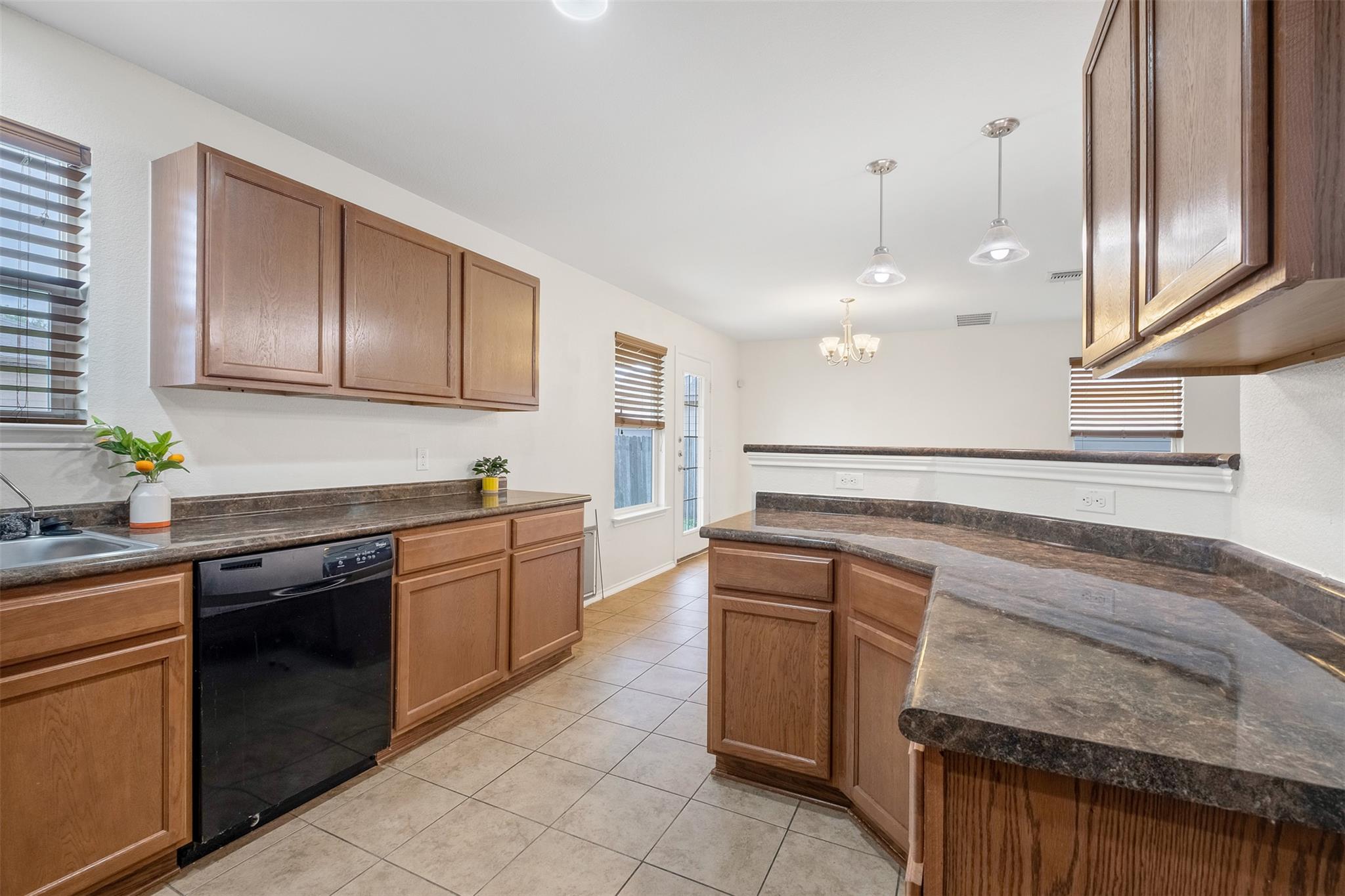 8913 Winter Haven Rd Property Photo 8