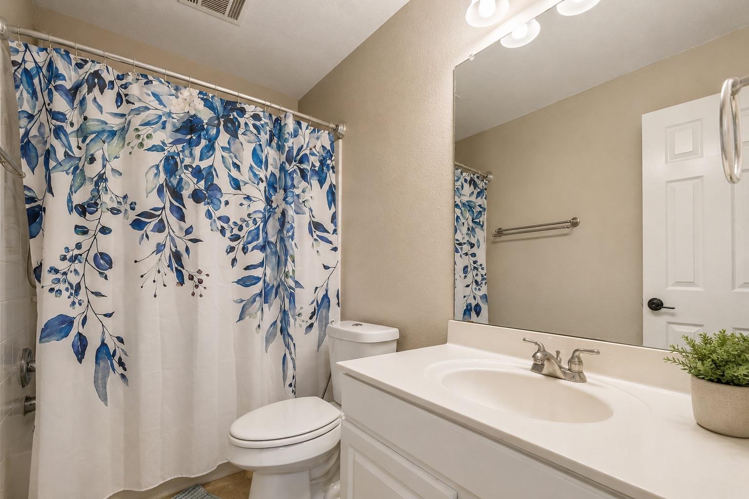 1205 Yountville Dr Property Photo 15