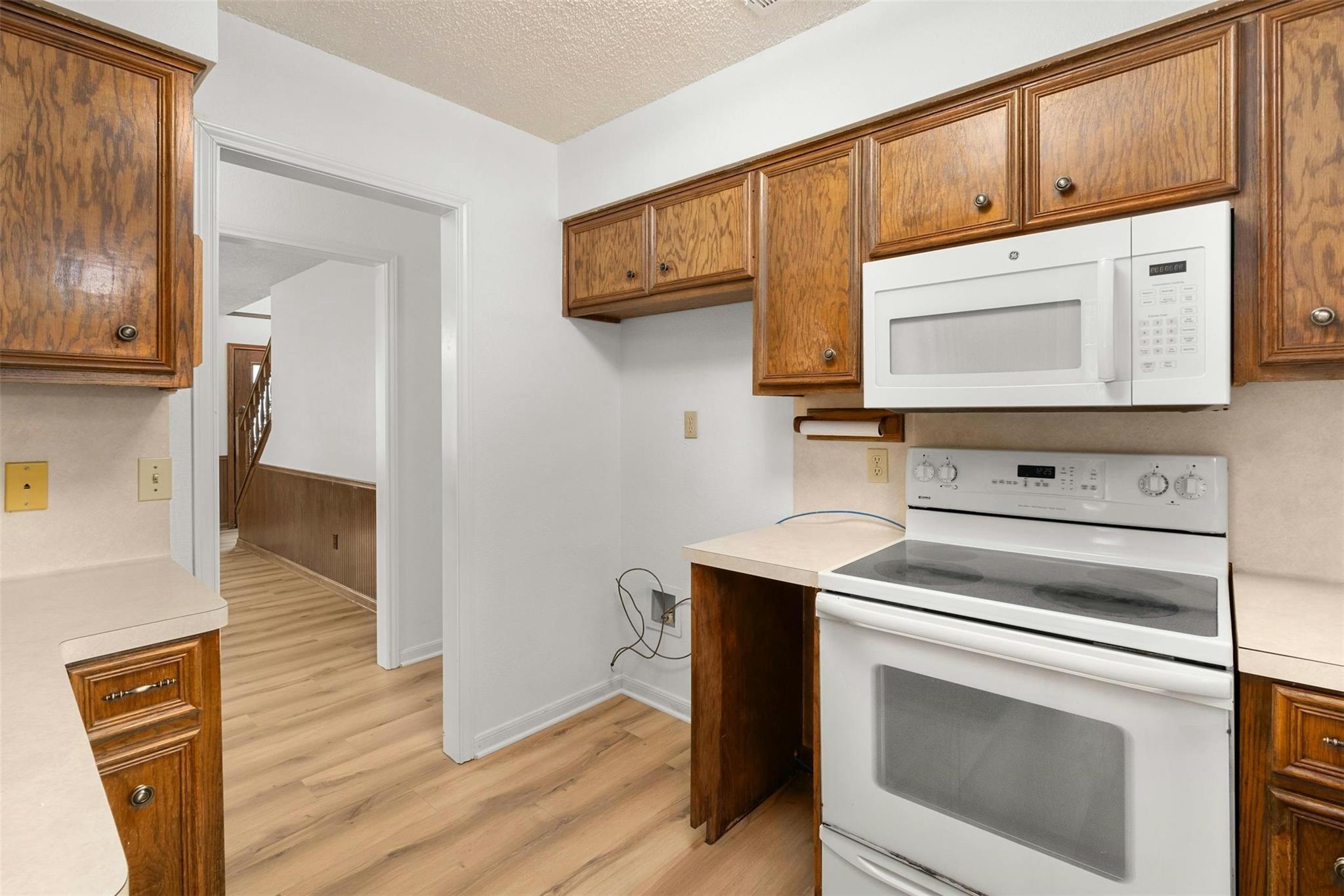 3805 Lone Man Mountain Rd #b Property Photo 9