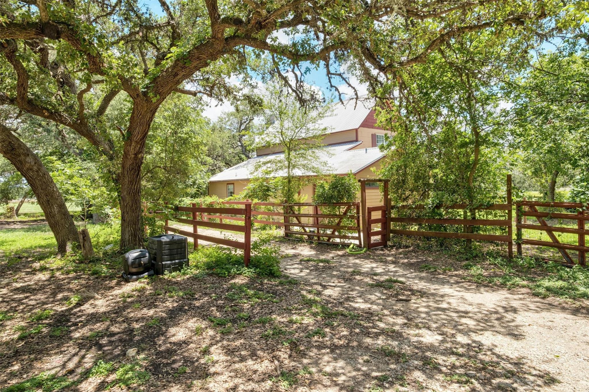3805 Lone Man Mountain Rd #b Property Photo 19