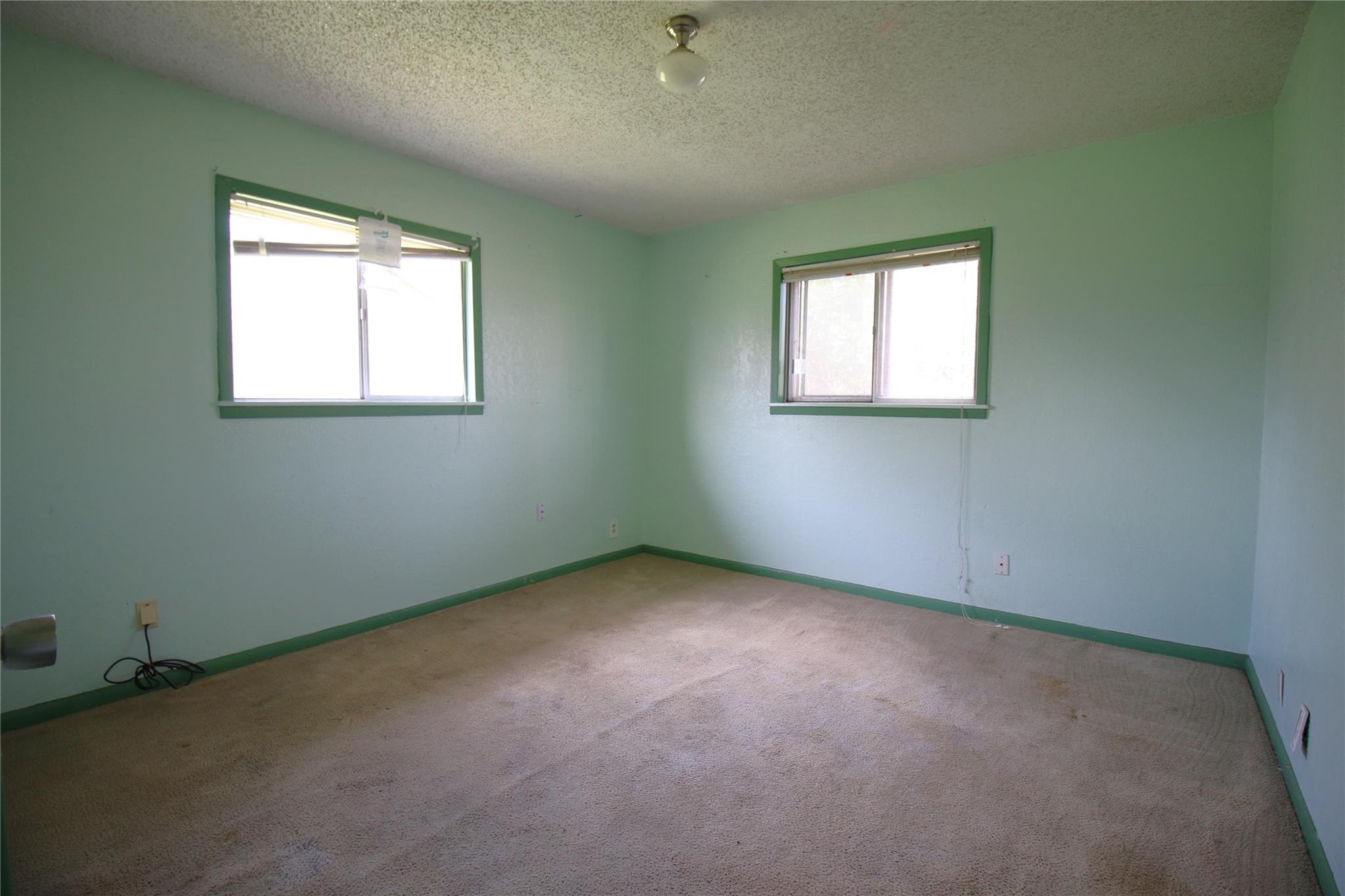 2810 Inwood Rd Property Photo 13