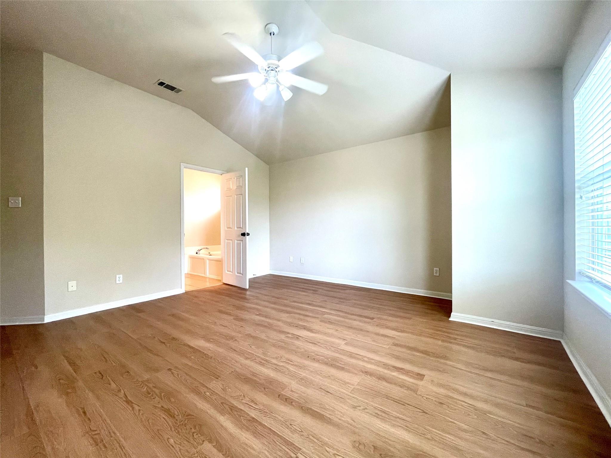 20625 Farm Pond Ln Property Photo 22