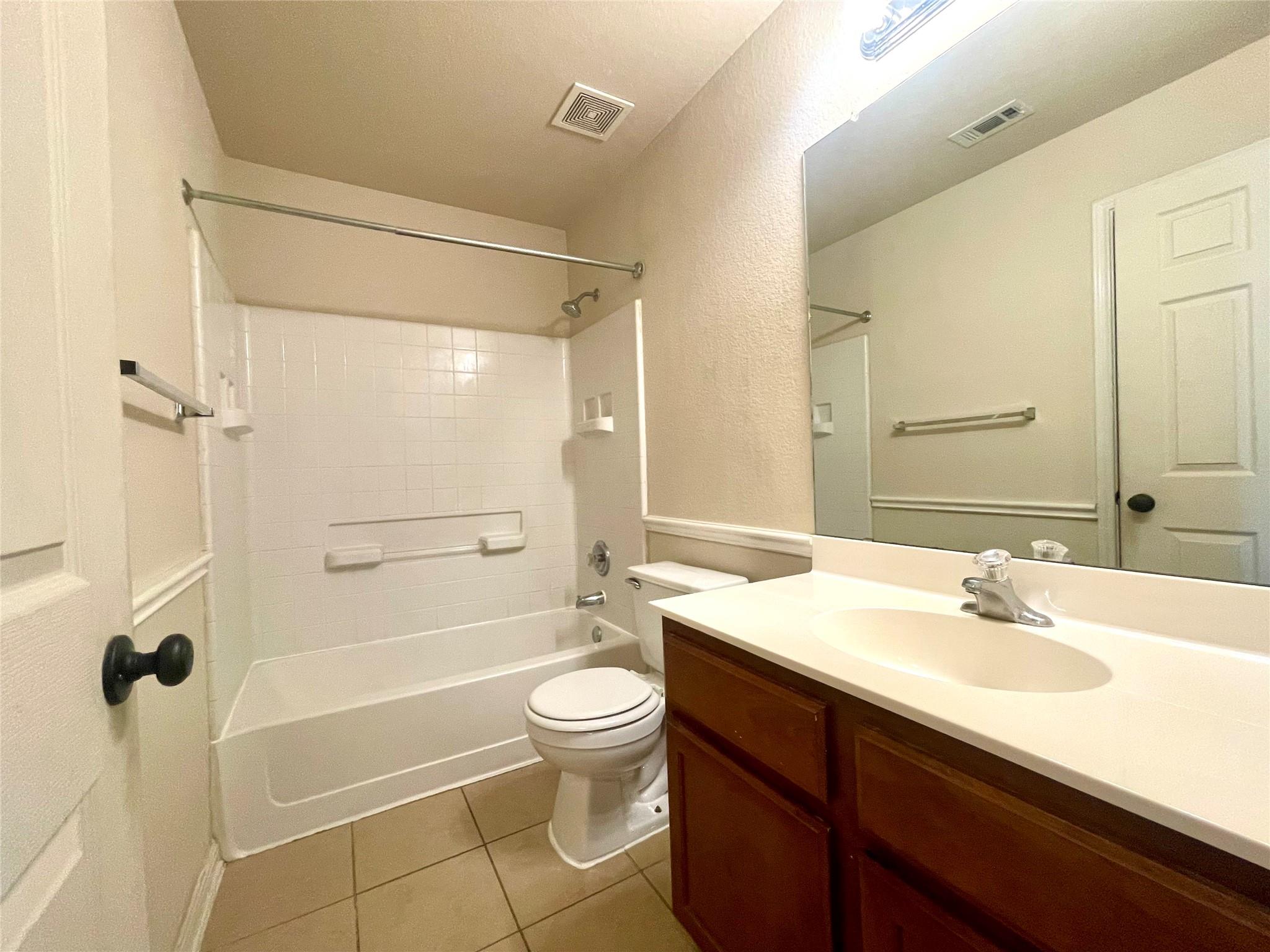 20625 Farm Pond Ln Property Photo 34