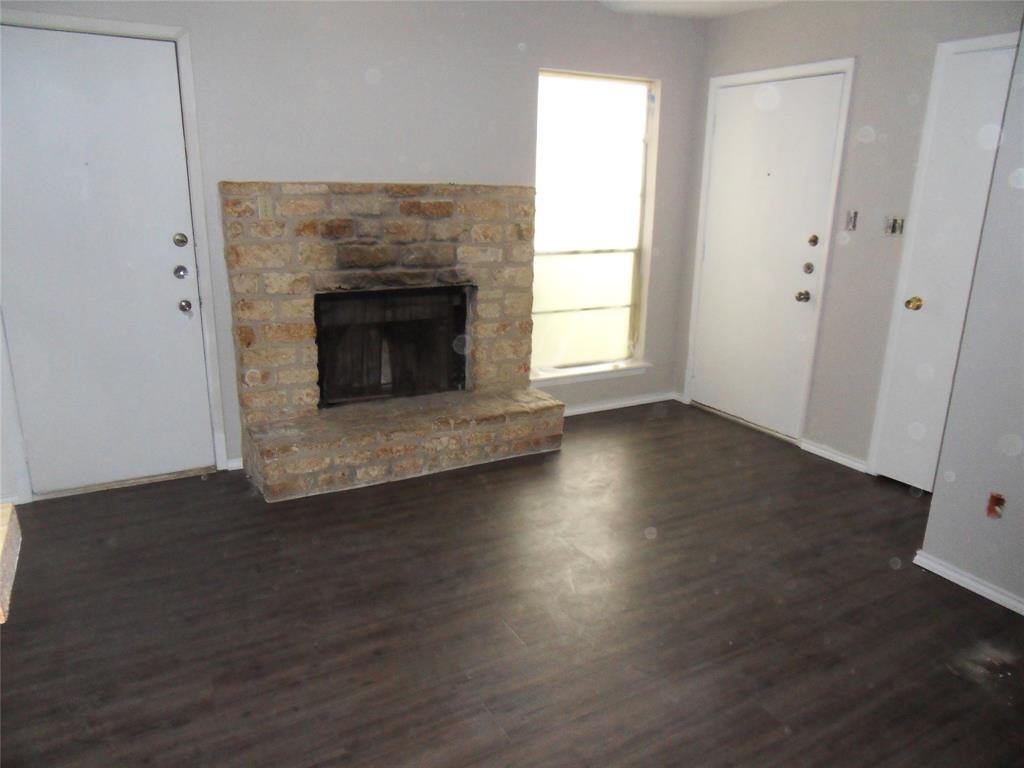 811 Sirocco Dr Property Photo 9