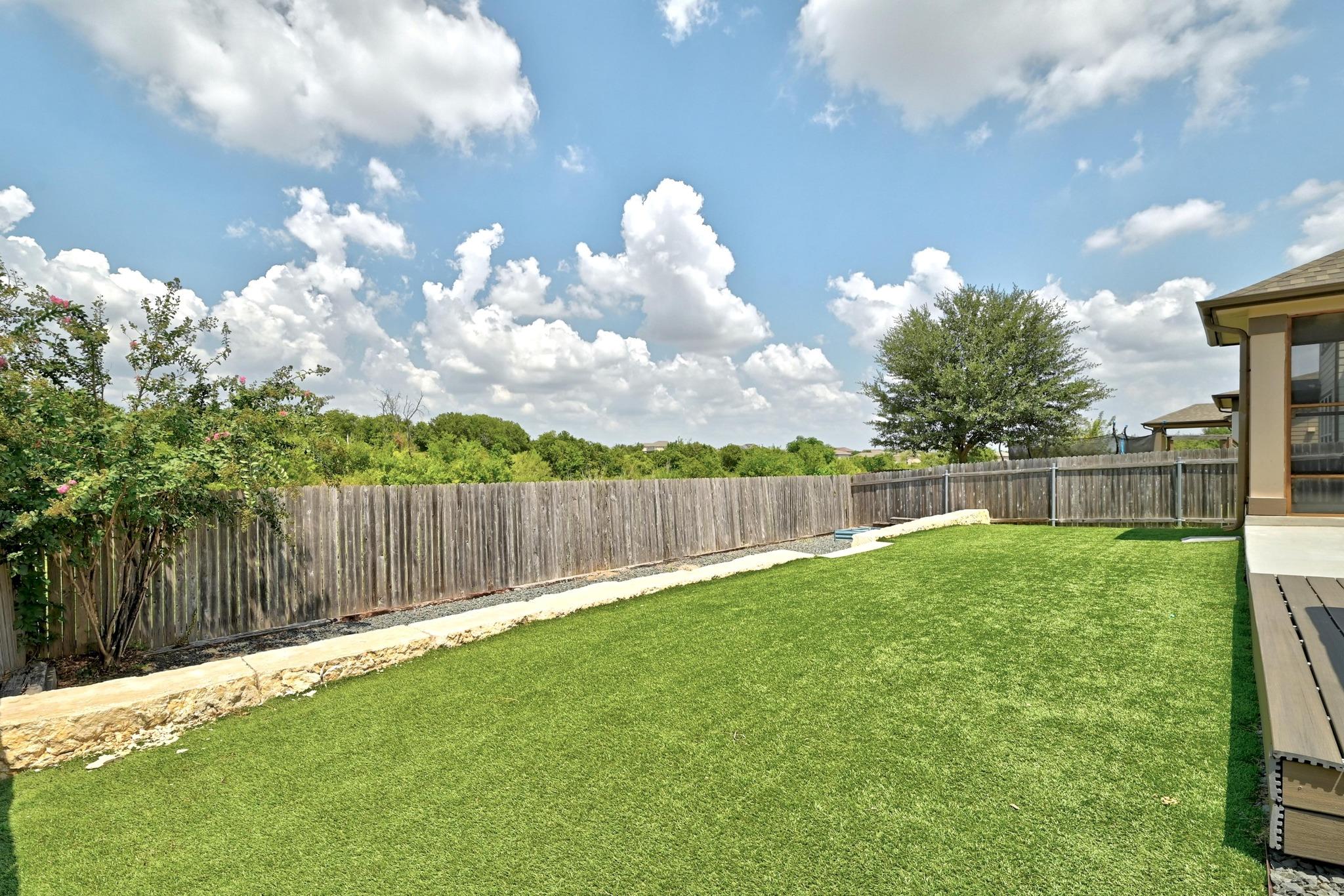 173 Apricot Dr Property Photo 3