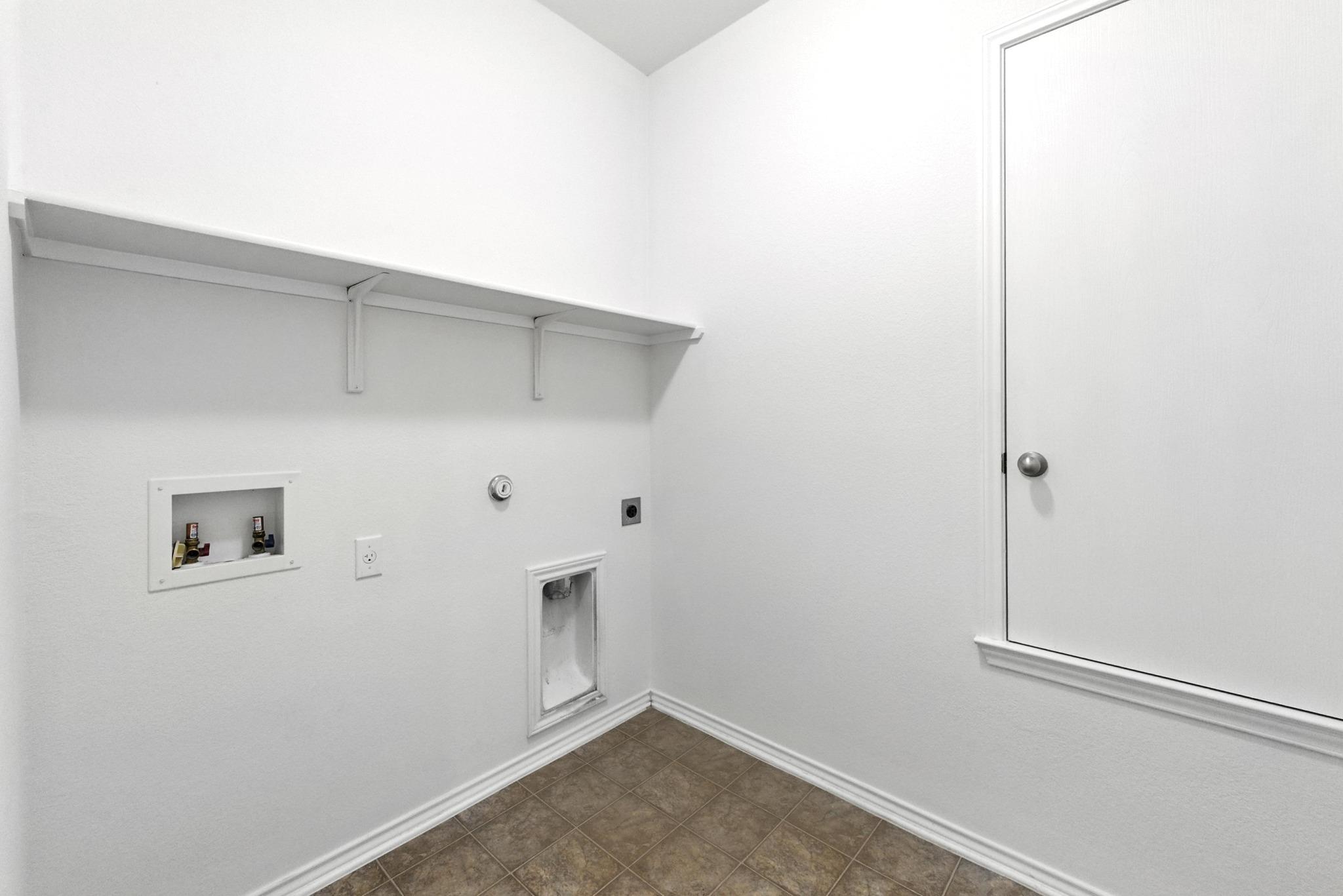 173 Apricot Dr Property Photo 26