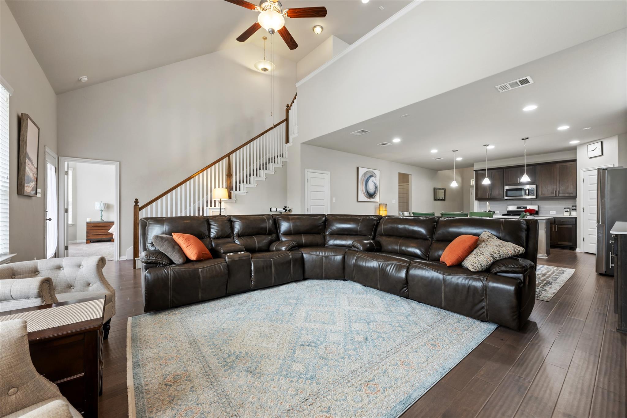 2208 Bonavista Way Property Photo 8