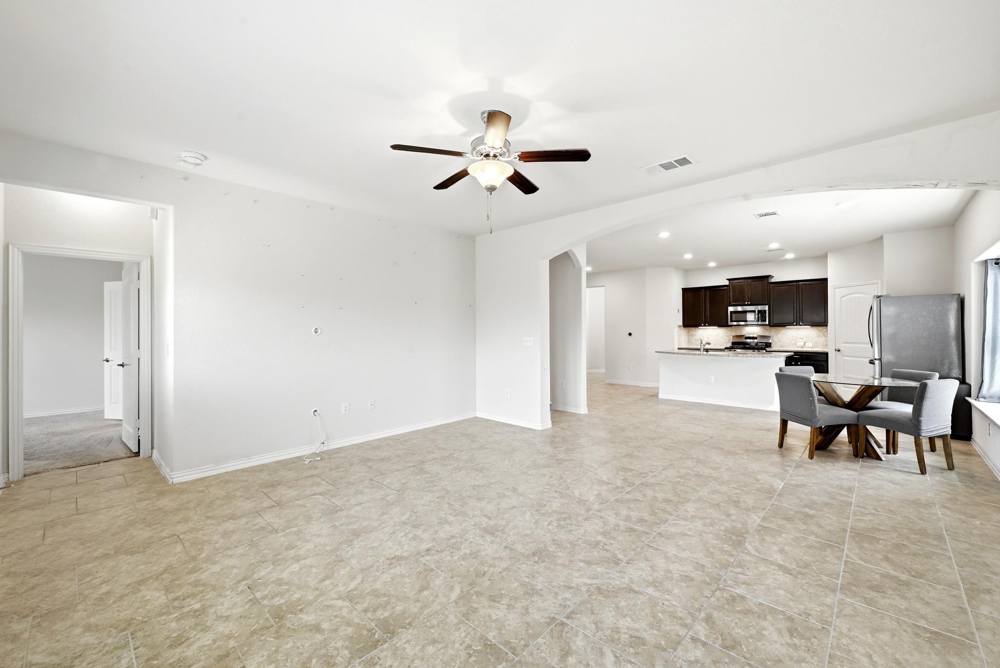 10240 Crescendo Ln Property Photo 6
