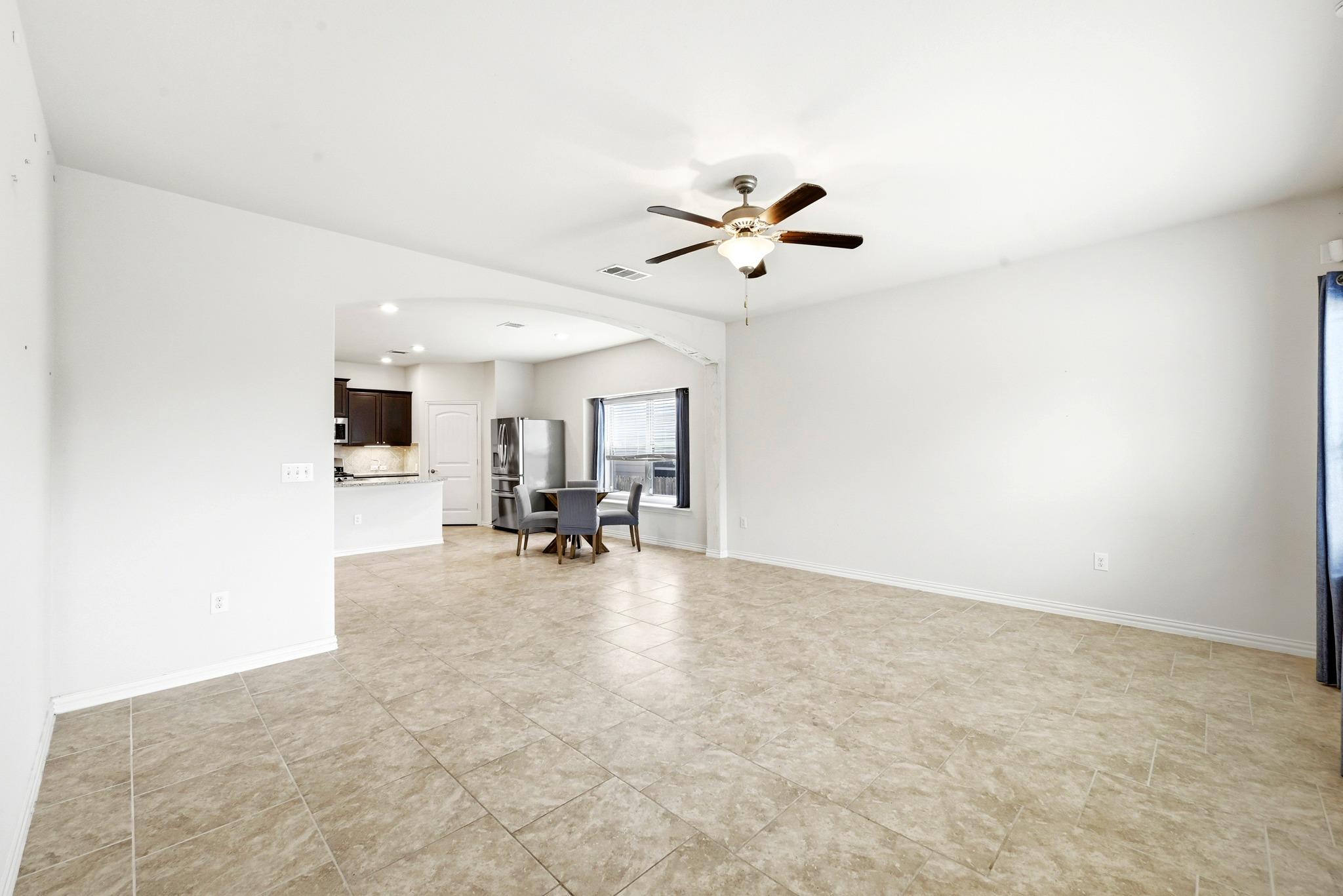 10240 Crescendo Ln Property Photo 7