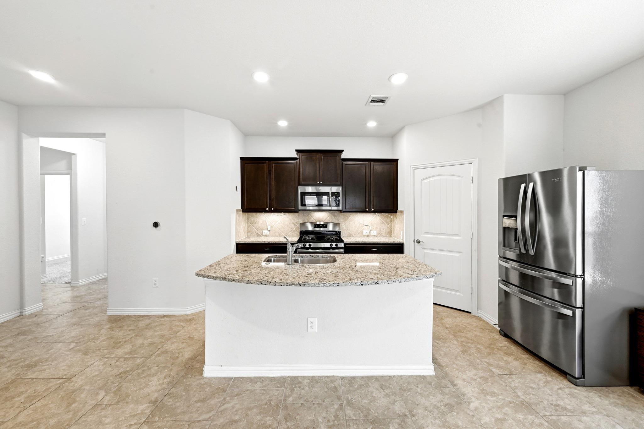 10240 Crescendo Ln Property Photo 12