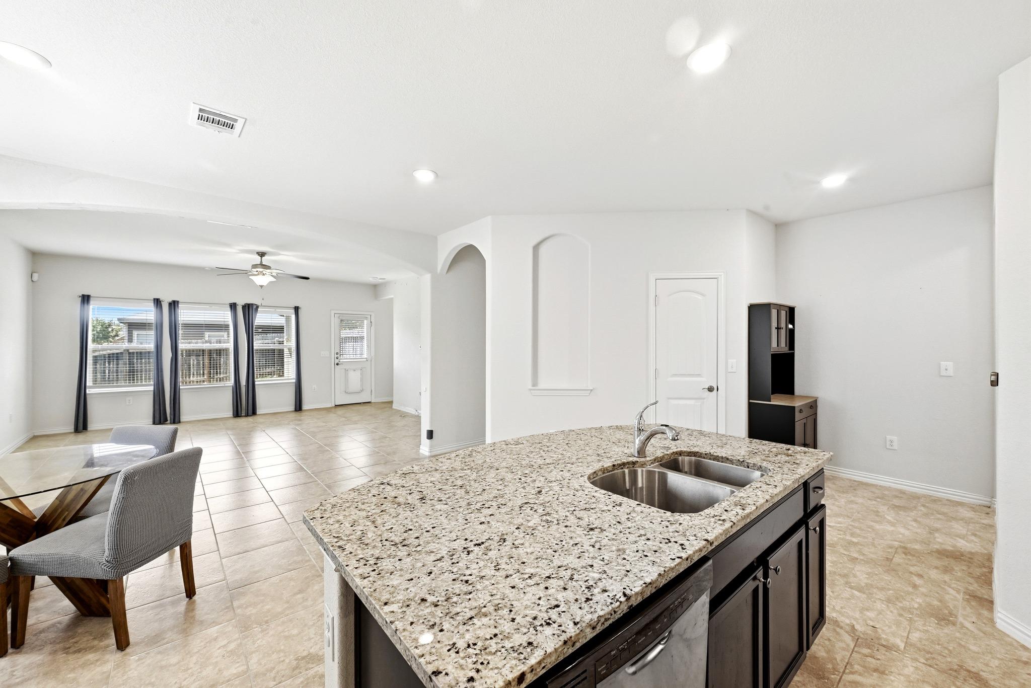 10240 Crescendo Ln Property Photo 15