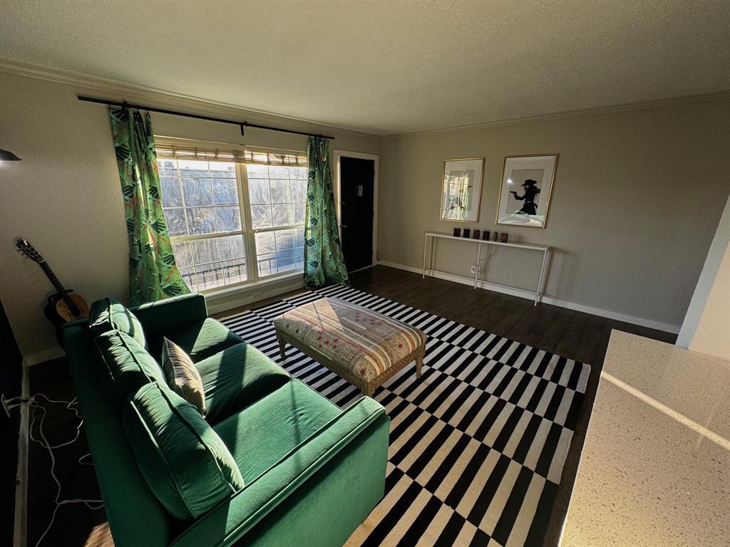 2425 Ashdale Dr 101 Property Photo