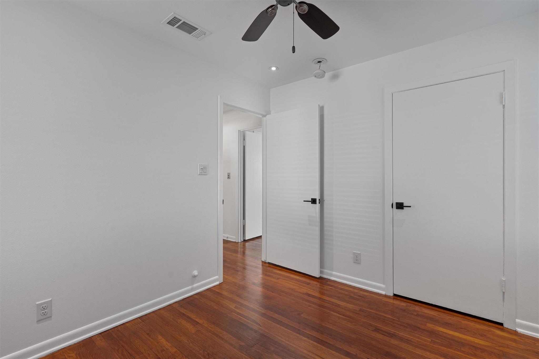 7808 Northwest Dr Property Photo 22