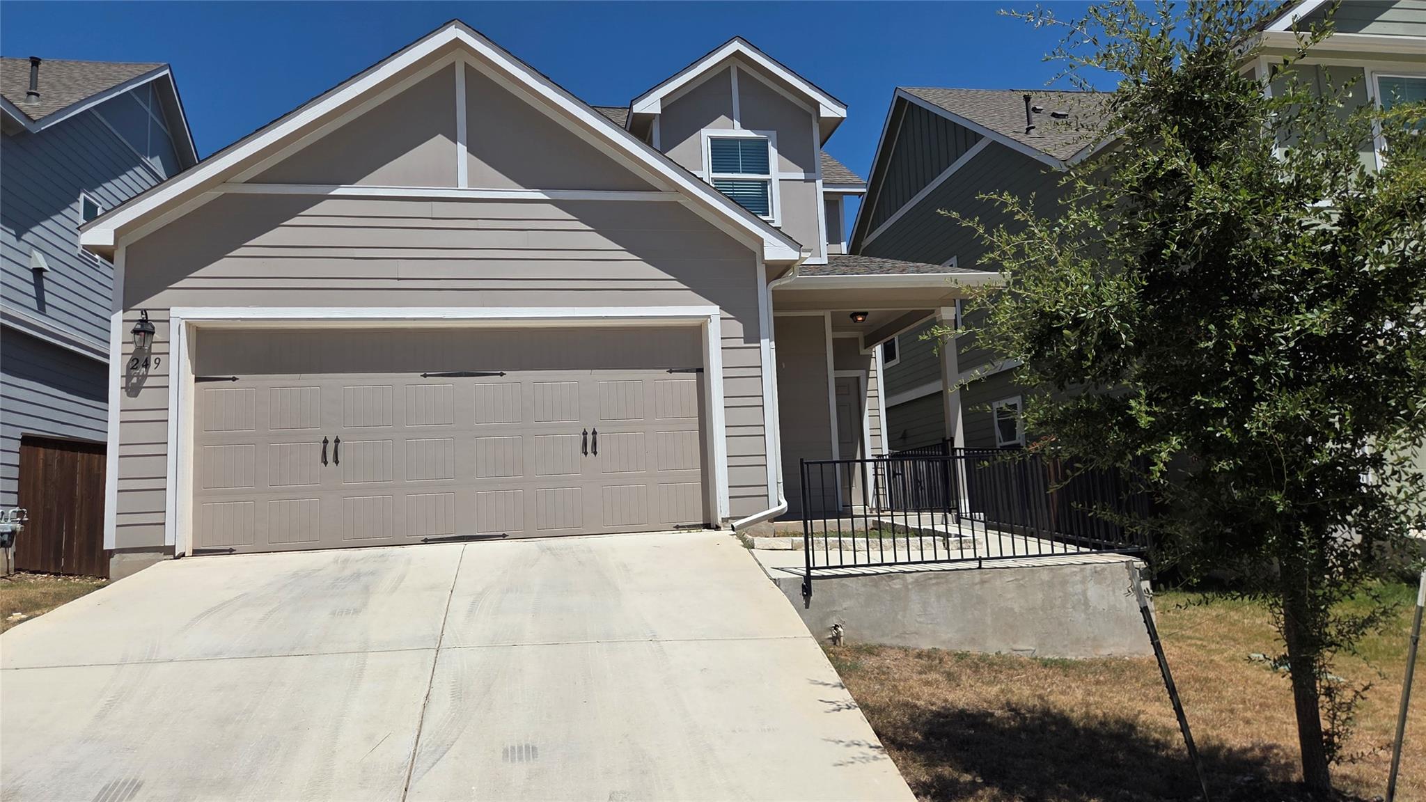 249 Red Buckeye Loop Property Photo 1