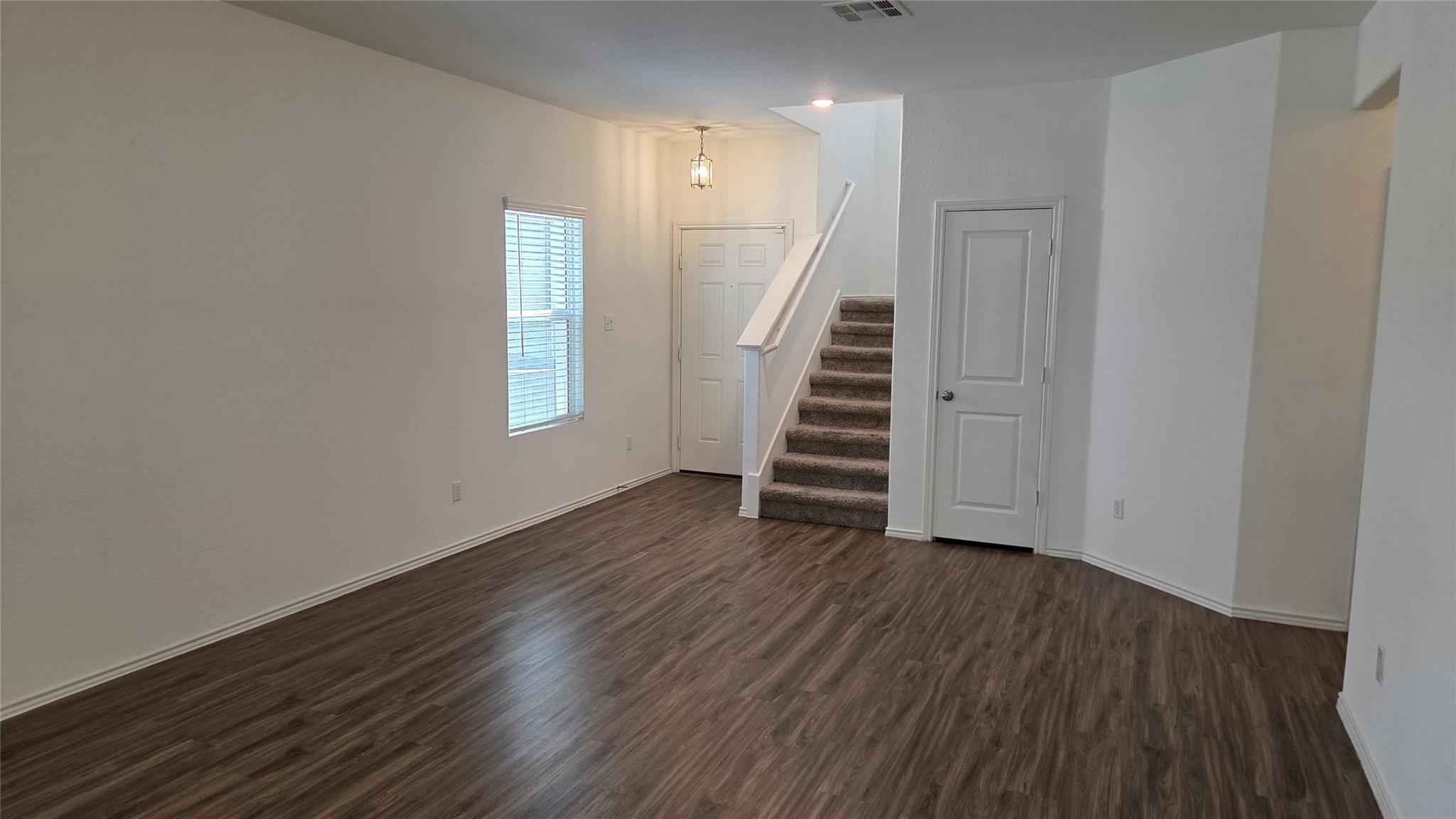 249 Red Buckeye Loop Property Photo 3
