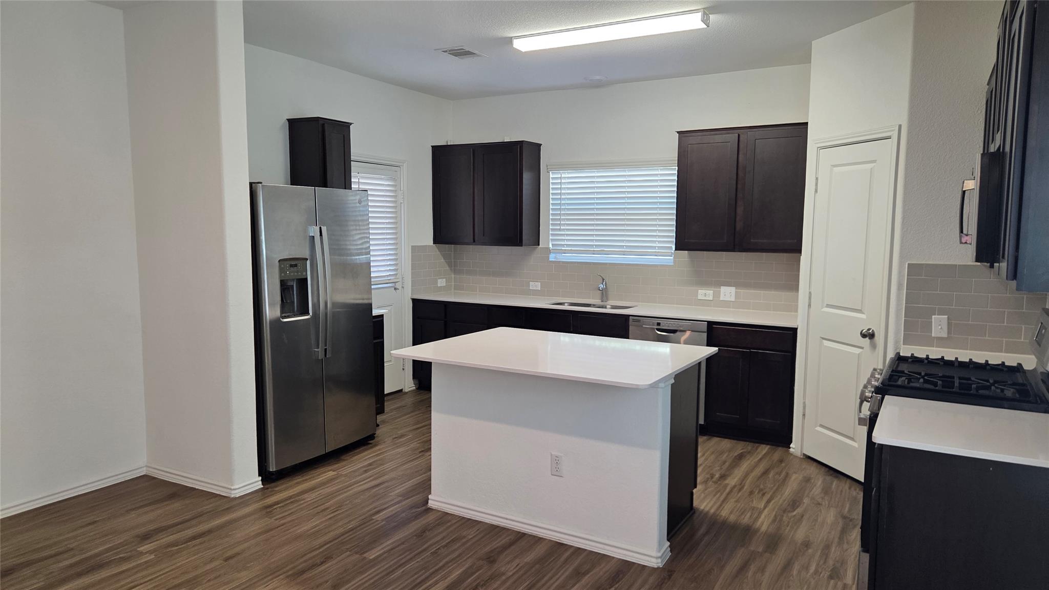 249 Red Buckeye Loop Property Photo 5