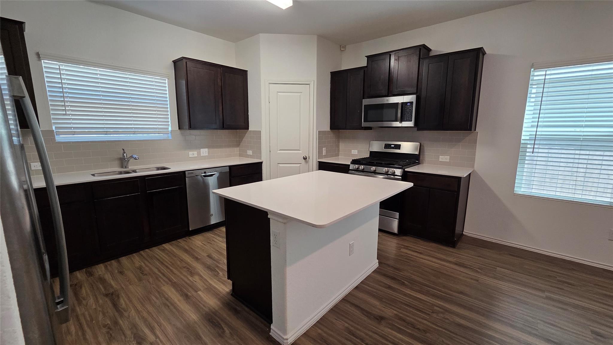 249 Red Buckeye Loop Property Photo 7