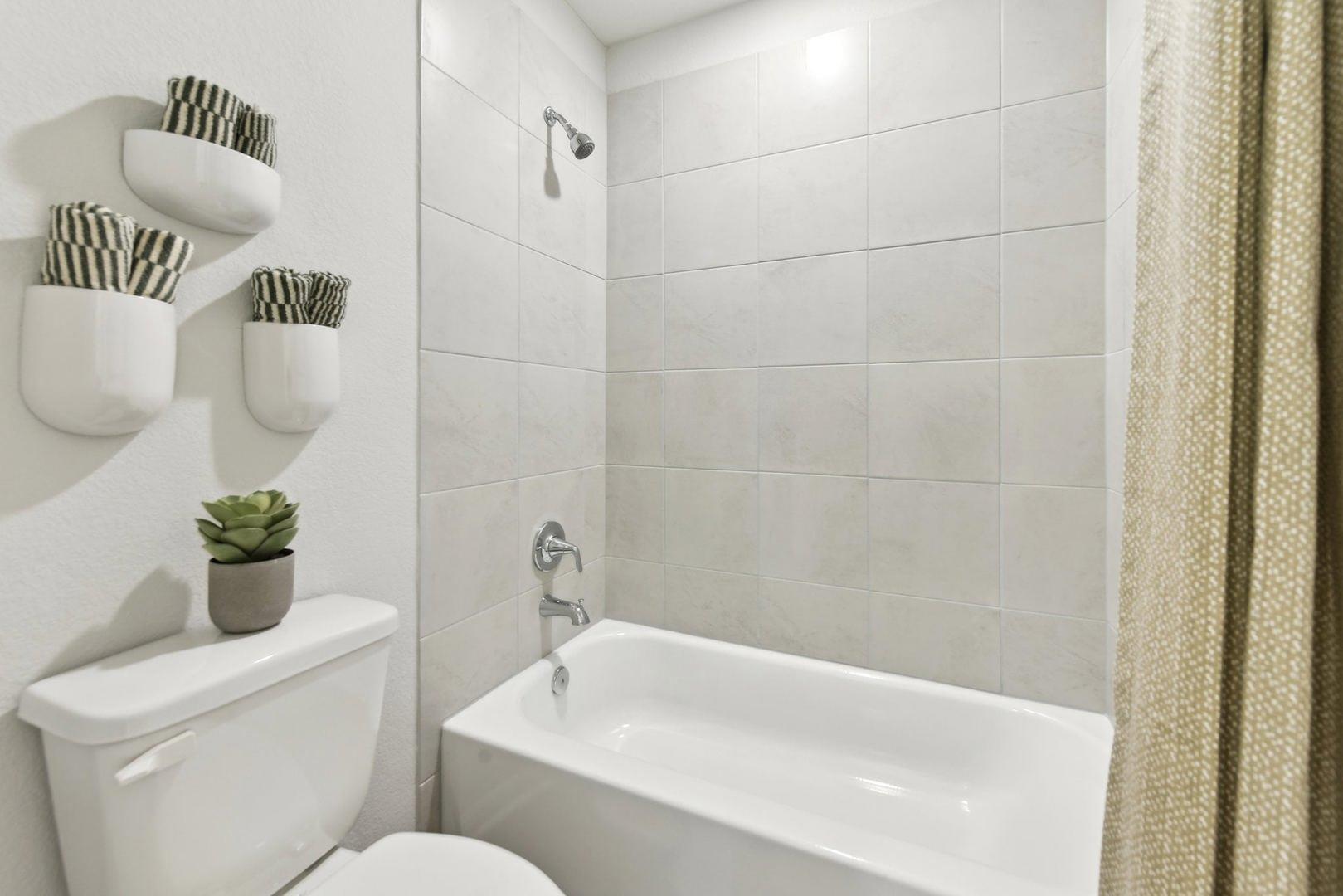 10609 Midnight Sun Dr Property Photo 17