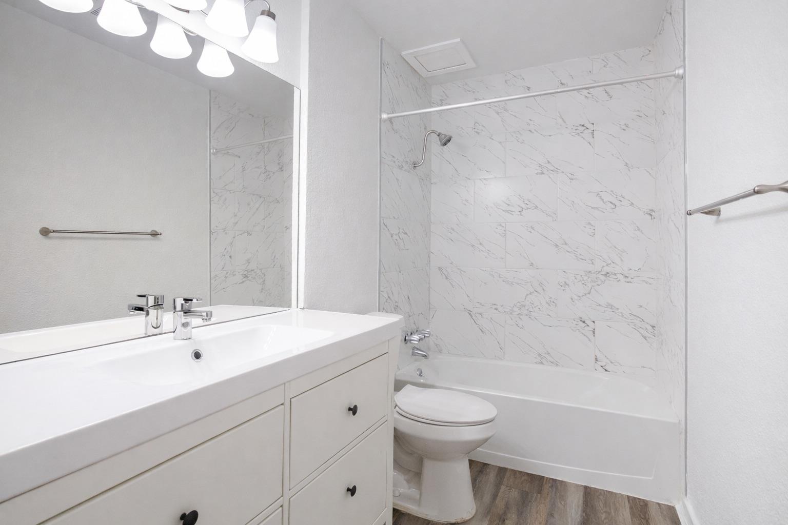 7945 Gault St #205 Property Photo 9