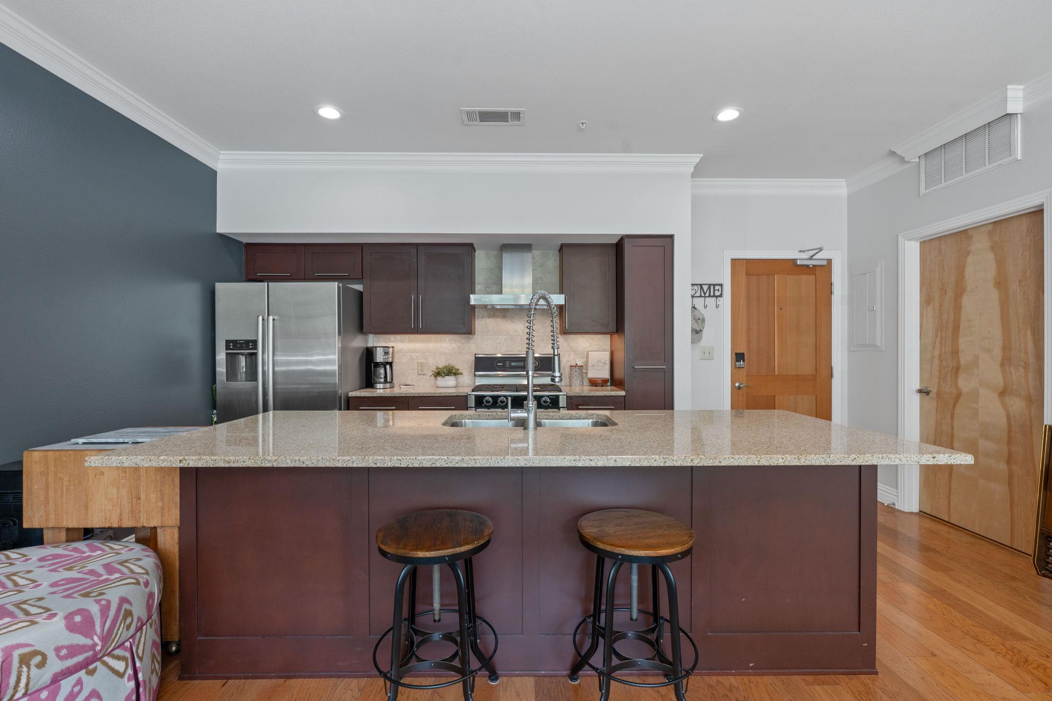 1600 Barton Springs Rd #2108 Property Photo 9